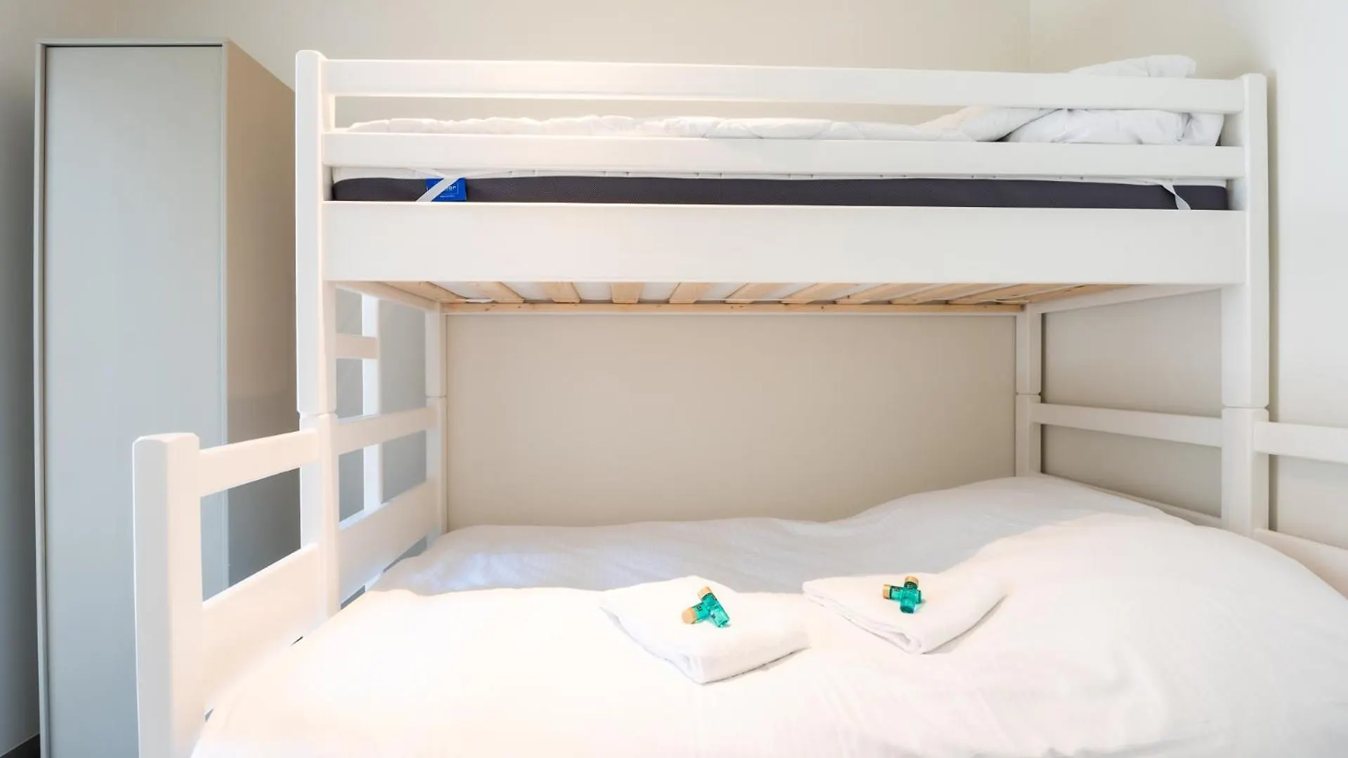 Brand New Apartment In The City Centre Near The Beach Oostende 0*,  België